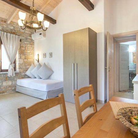 Pietra E Mare Apartment Skala Potamia  Bagian luar foto