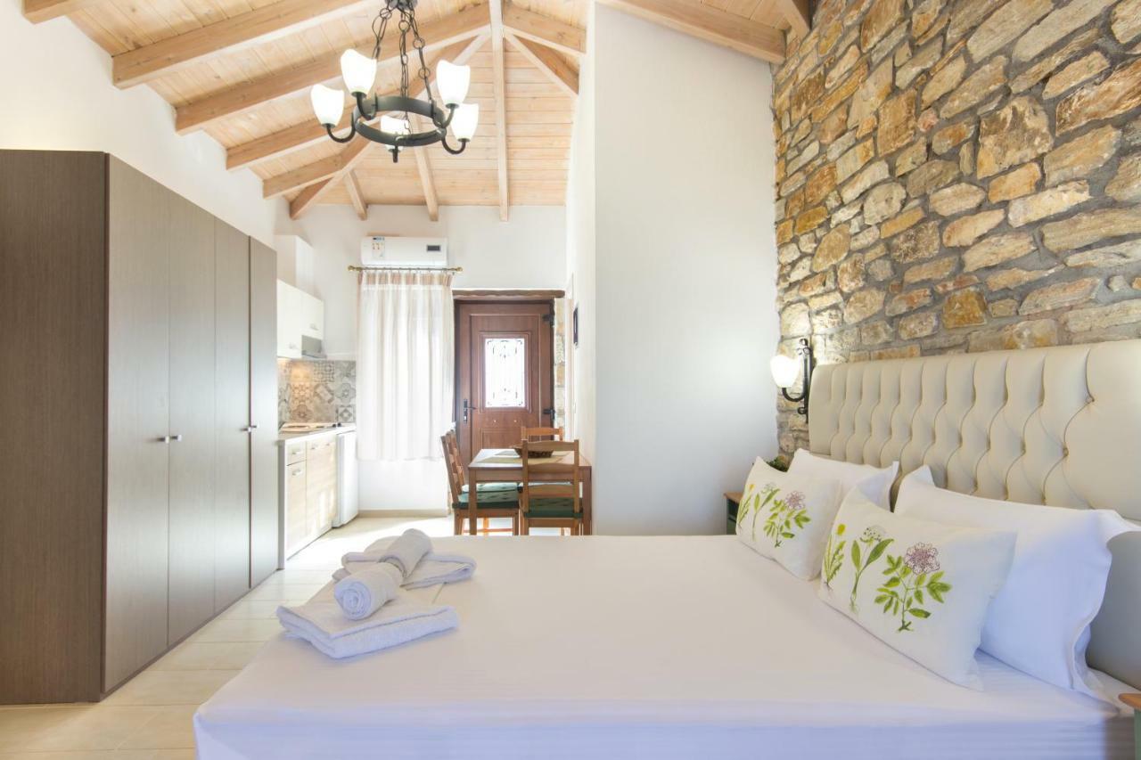 Pietra E Mare Apartment Skala Potamia  Bagian luar foto