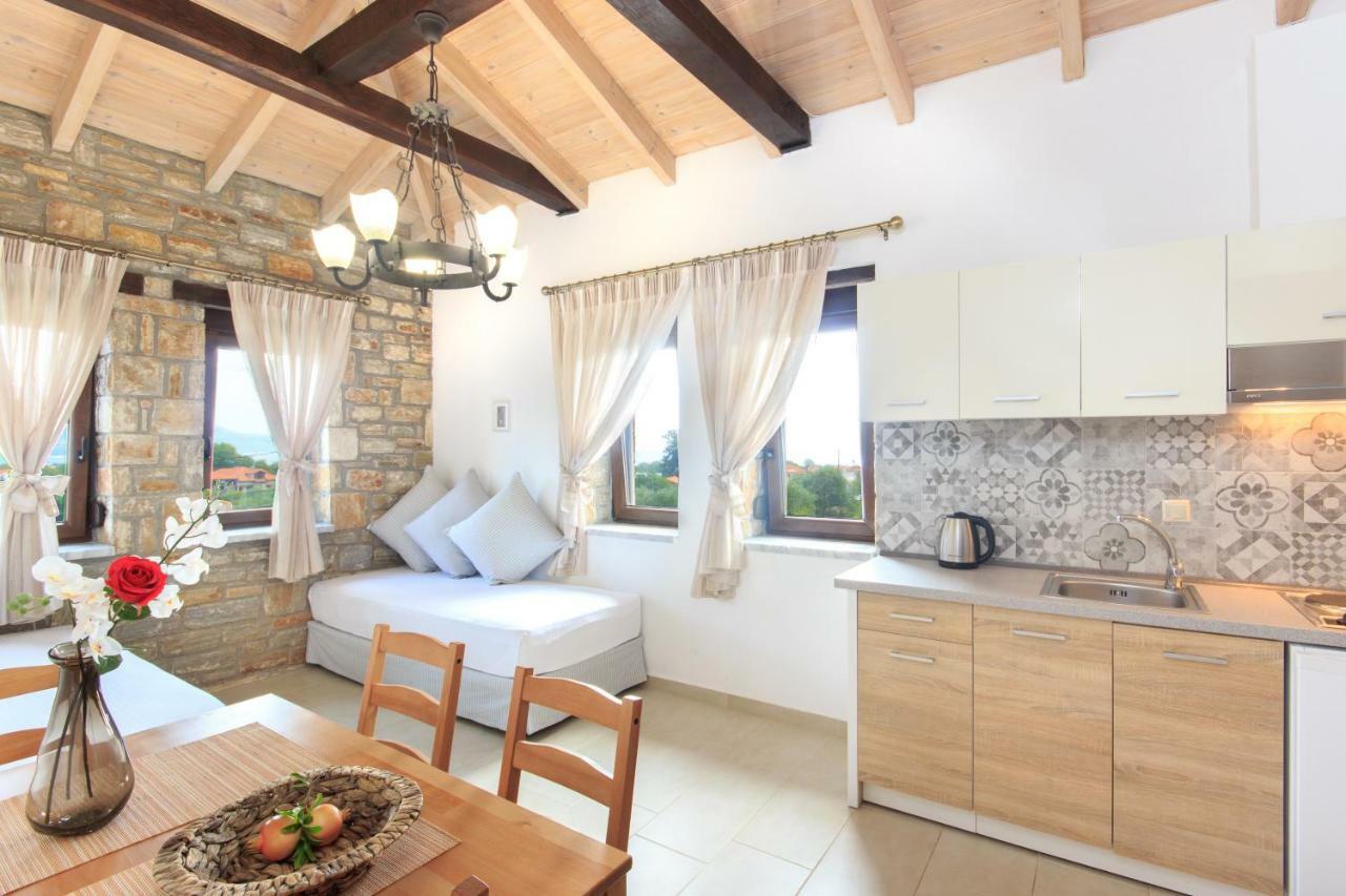 Pietra E Mare Apartment Skala Potamia  Bagian luar foto