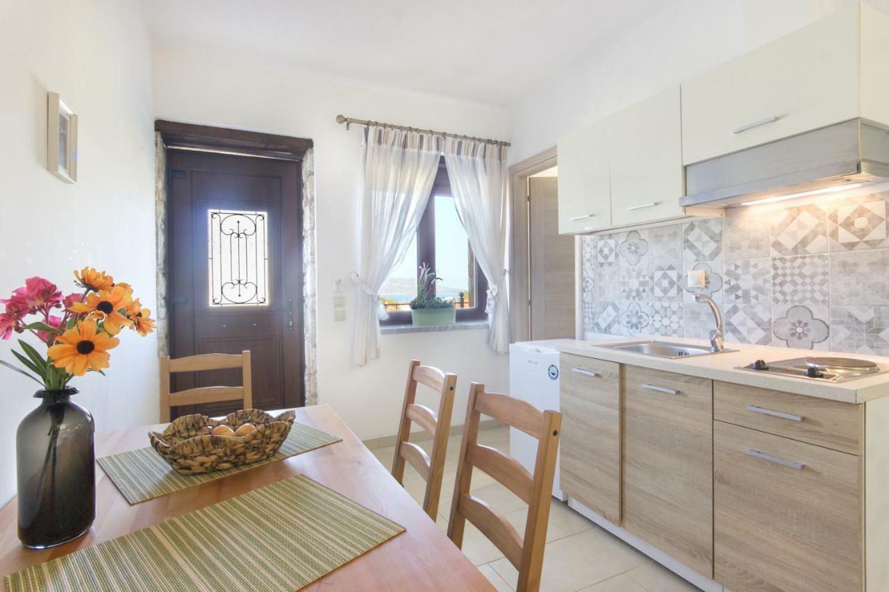 Pietra E Mare Apartment Skala Potamia  Bagian luar foto